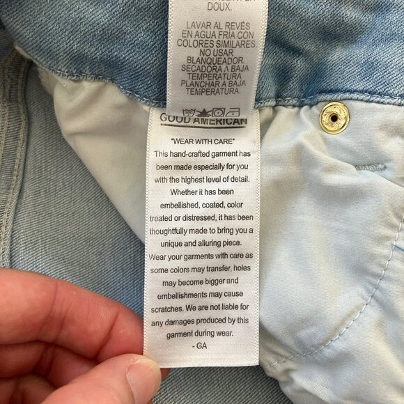 Good American Good Waist Crop Size 4/27 - Picture 14 of 15